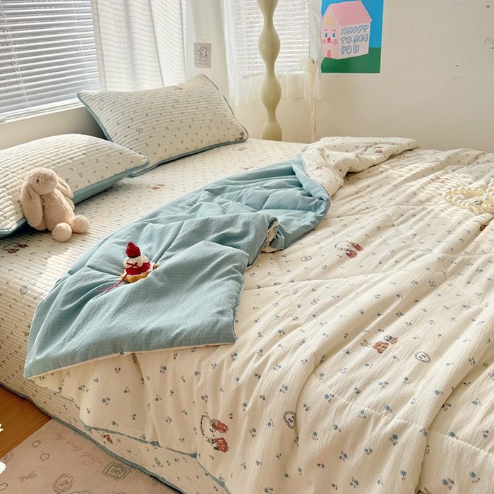 91家纺网 家纺一手货源 找家纺 玉海棠家纺 2026新款A类云感双层纱7A抗菌夏被夏凉被空调被四件套 兔先生