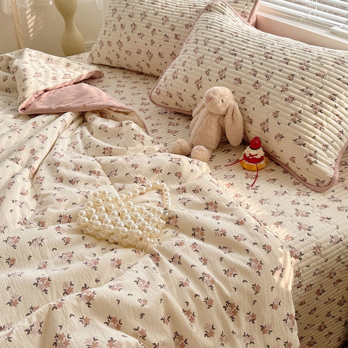 91家纺网 家纺一手货源 找家纺 玉海棠家纺 2026新款A类云感双层纱7A抗菌夏被夏凉被空调被四件套 杏花灿烂