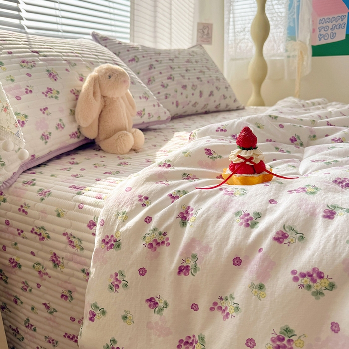 91家纺网 家纺一手货源 找家纺 玉海棠家纺 2026新款A类云感双层纱7A抗菌夏被夏凉被空调被四件套 紫葡萄