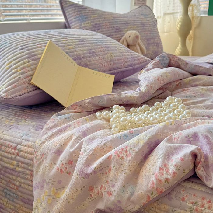 91家纺网 家纺一手货源 找家纺 玉海棠家纺 2026新款A类云感双层纱7A抗菌夏被夏凉被空调被四件套 紫韵花信
