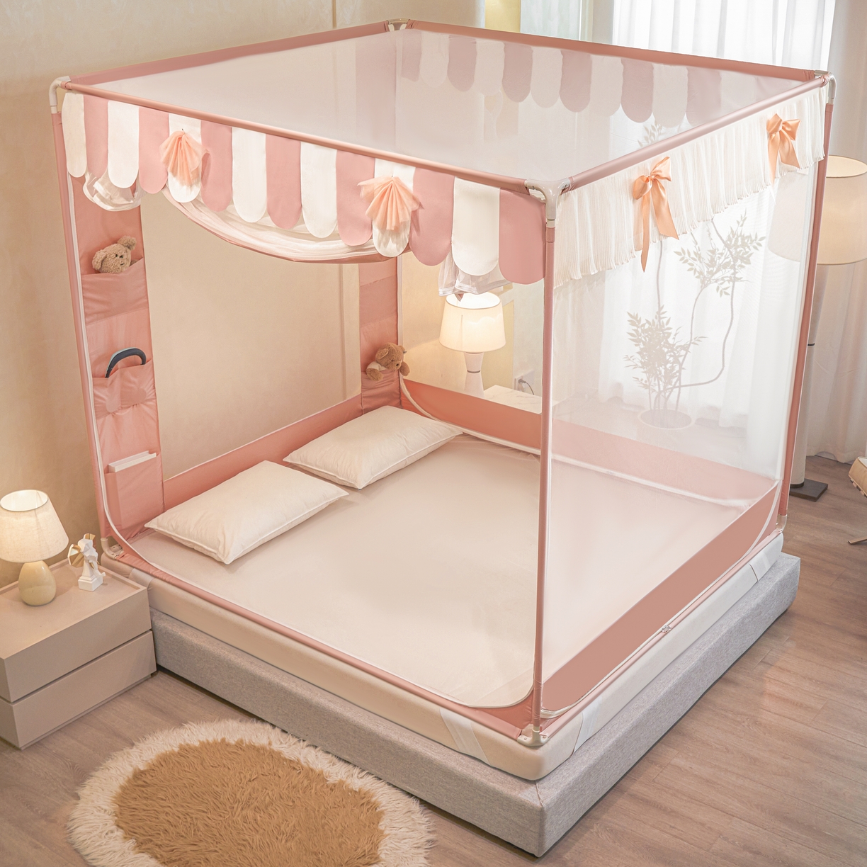 91家纺网 家纺一手货源 找家纺 （总）富莱星蚊帐 2026新款双丝加厚网纱坐床蚊帐大力士围栏擎天柱支架-花样年华