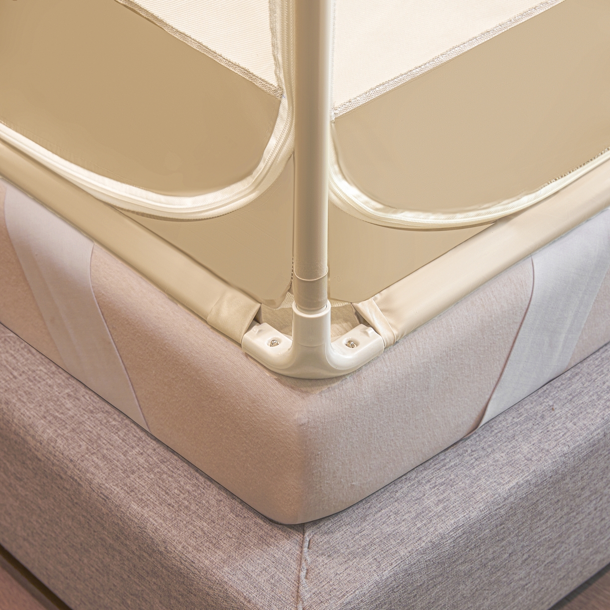 91家纺网 家纺一手货源 找家纺 富莱星蚊帐 2026新款双丝加厚网纱坐床蚊帐大力士围栏擎天柱支架-花样年华 花样年华-卡其