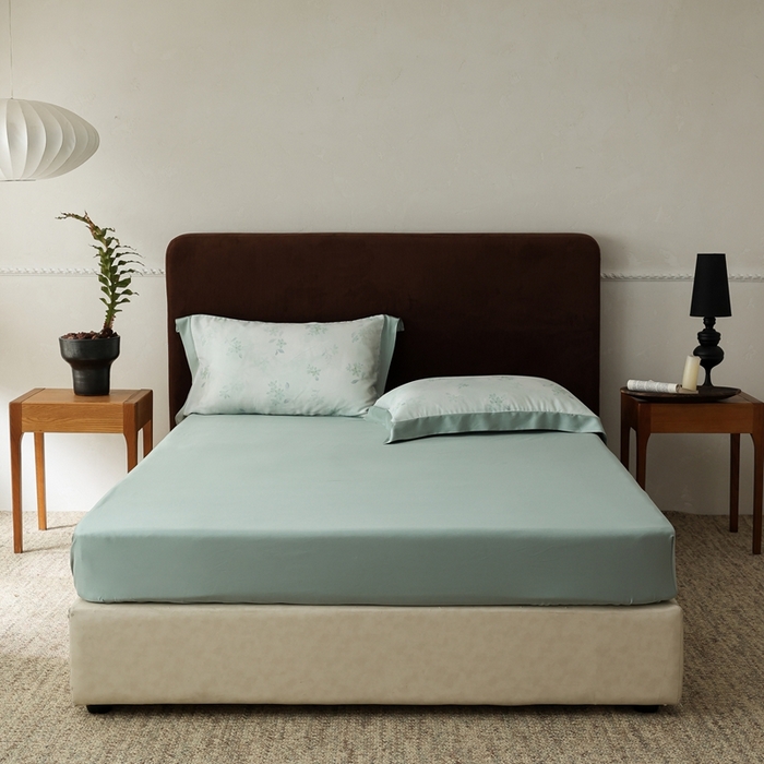 91家纺网 家纺一手货源 找家纺 ROZ home 蕊姿家居 2026新款60s天丝棉数码印花单床单 浮香 松石绿