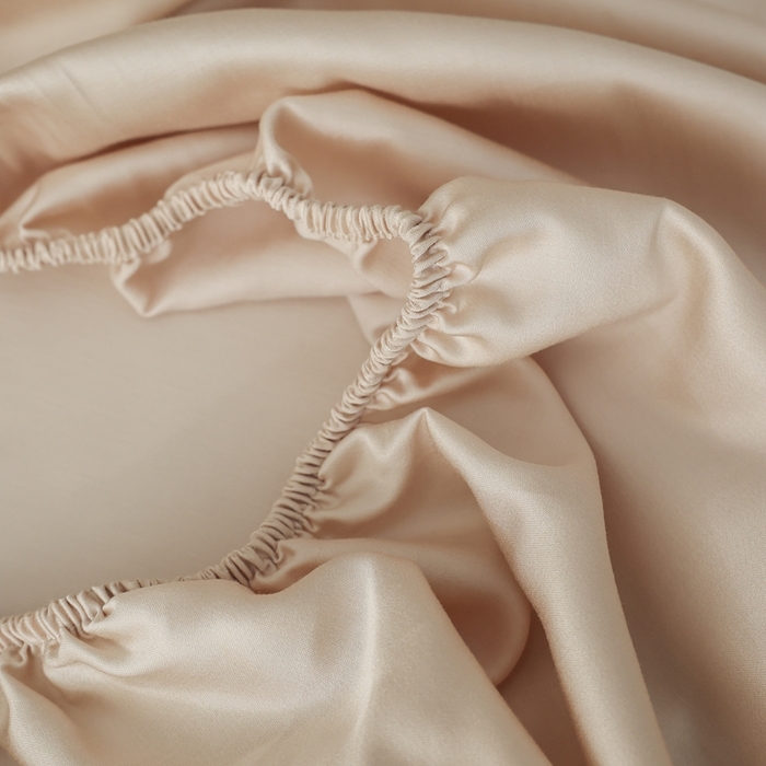 91家纺网 家纺一手货源 找家纺 ROZ home 蕊姿家居 2026新款60s天丝棉数码印花单枕套 风铃草 香槟