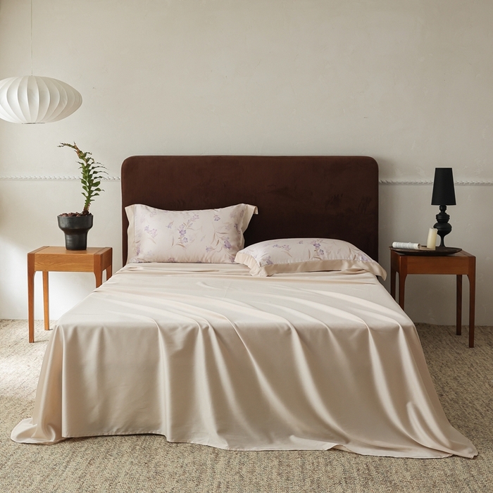 91家纺网 家纺一手货源 找家纺 ROZ home 蕊姿家居 2026新款60s天丝棉数码印花单枕套 风铃草 香槟