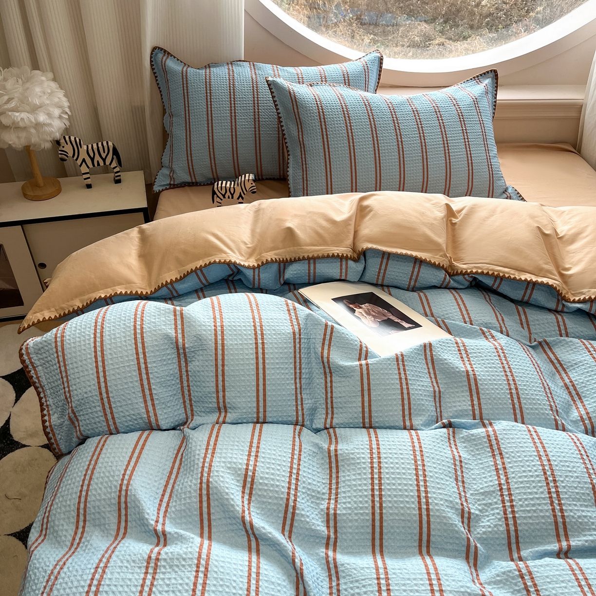 91家纺网 家纺一手货源 找家纺 如一 2026春夏新款全棉纯棉华夫格印花三角针工艺四件套 风月-蓝