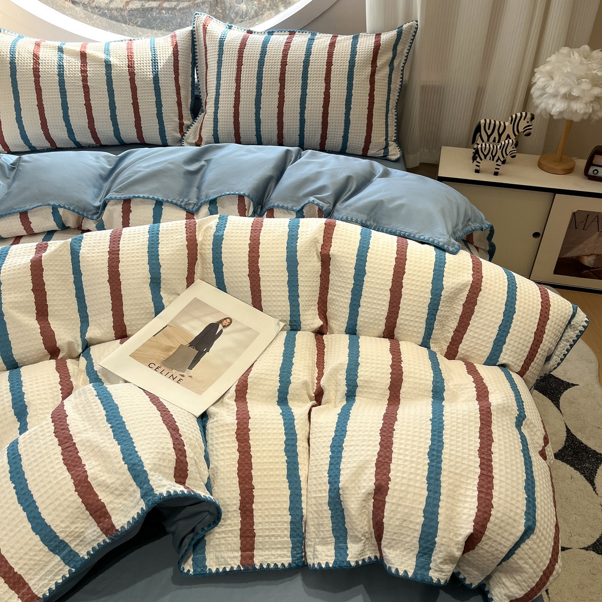 91家纺网 家纺一手货源 找家纺 如一 2026春夏新款全棉纯棉华夫格印花三角针工艺四件套 海盐-蓝