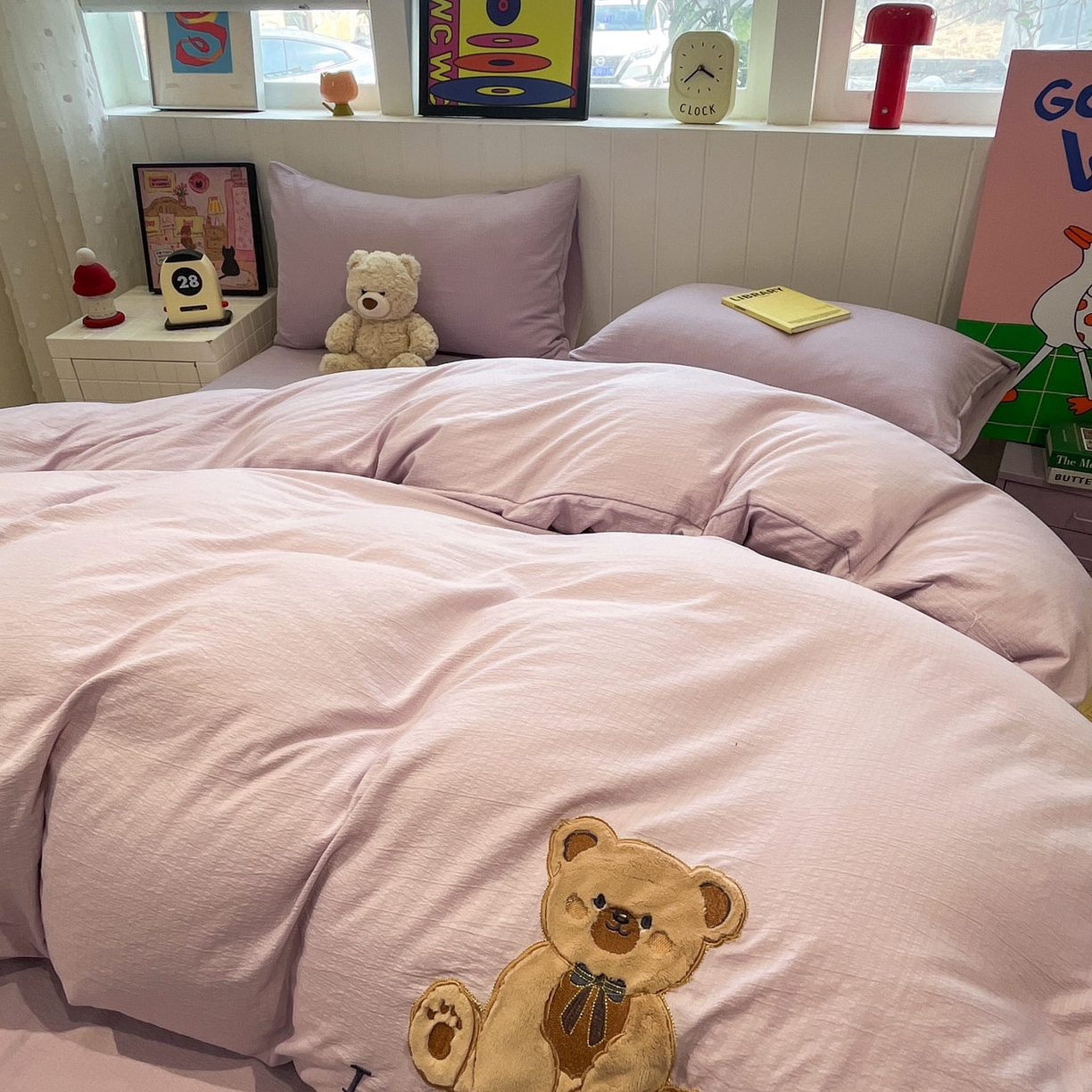 91家纺网 家纺一手货源 找家纺 （总）爱思凯家纺 2026新款皱皱纱卡通贴布绣-咖崽熊四件套