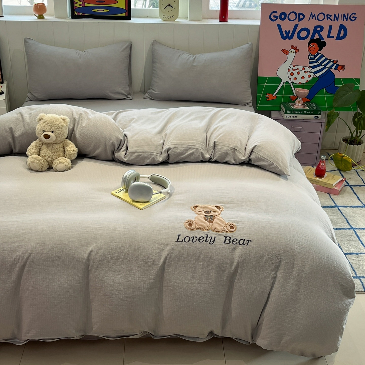 91家纺网 家纺一手货源 找家纺 （总）爱思凯家纺 2026新款皱皱纱卡通贴布绣-咖崽熊被套