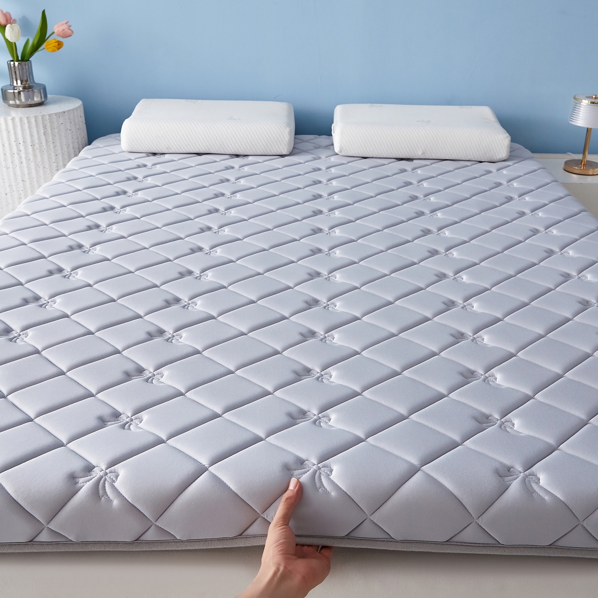 91家纺网 家纺一手货源 找家纺 优莱床垫 2026新款乳胶抗压棉立体床垫垫子 乳胶抗压棉蝴蝶结单边灰