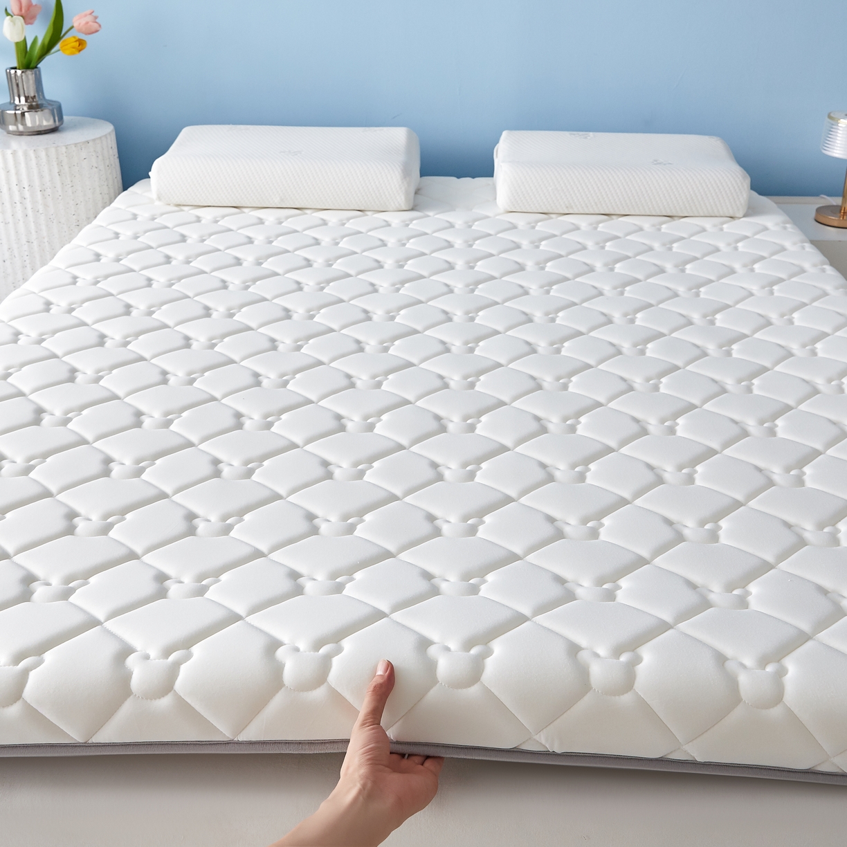 91家纺网 家纺一手货源 找家纺 优莱床垫 2026新款乳胶抗压棉立体床垫垫子 乳胶抗压棉小熊单边白