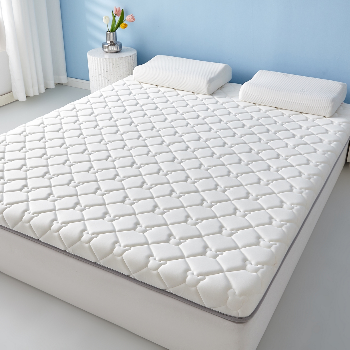 91家纺网 家纺一手货源 找家纺 优莱床垫 2026新款乳胶抗压棉立体床垫垫子 乳胶抗压棉小熊单边白