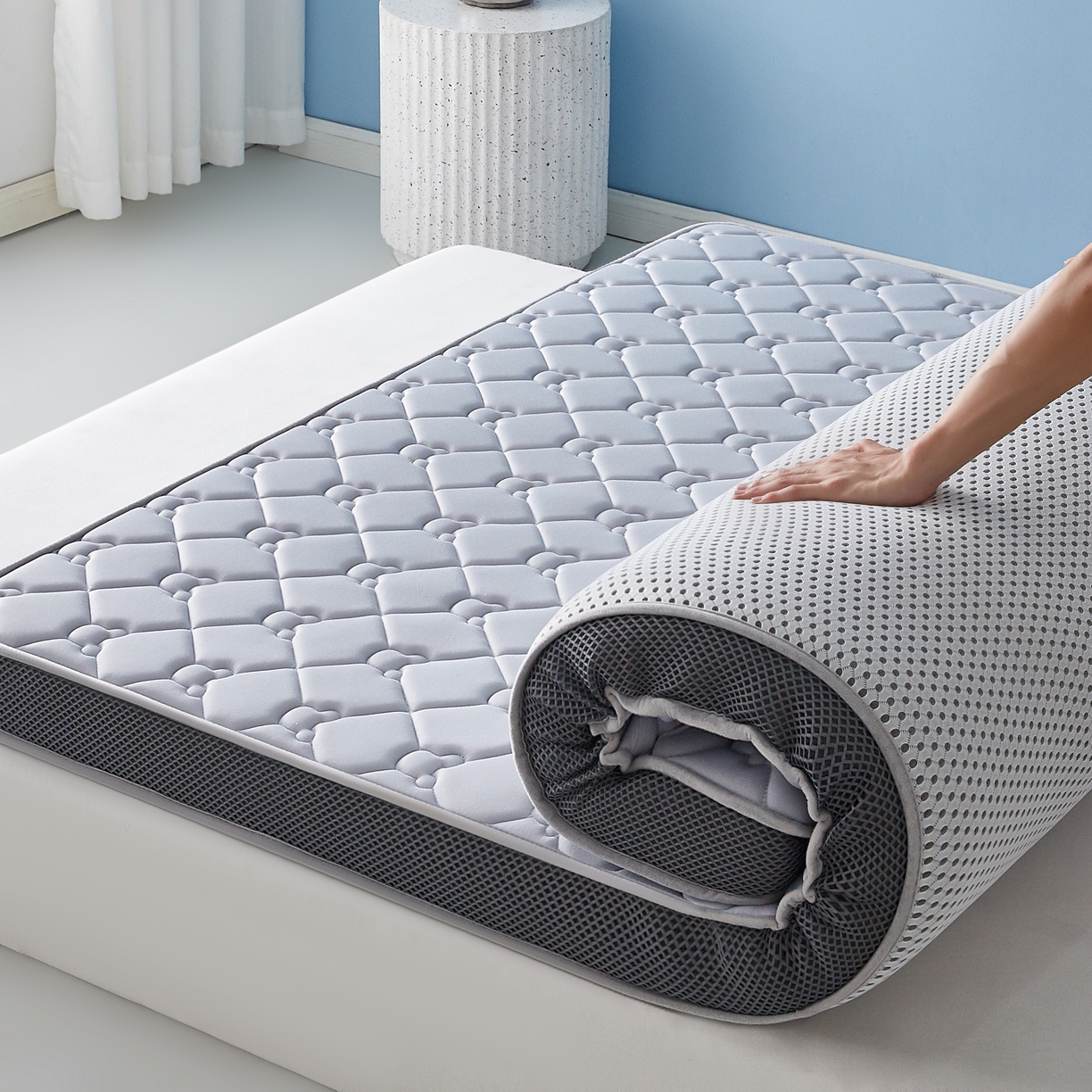 91家纺网 家纺一手货源 找家纺 优莱床垫 2026新款乳胶抗压棉立体床垫垫子 乳胶抗压棉小熊立体灰