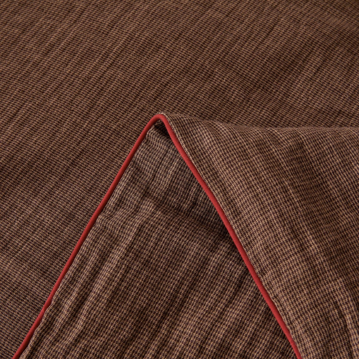 91家纺网 家纺一手货源 找家纺 乐家毛巾被（工厂自产自销） 2026新款A类新疆长绒棉色织提花双层纱千鸟格系列夏被 咖色