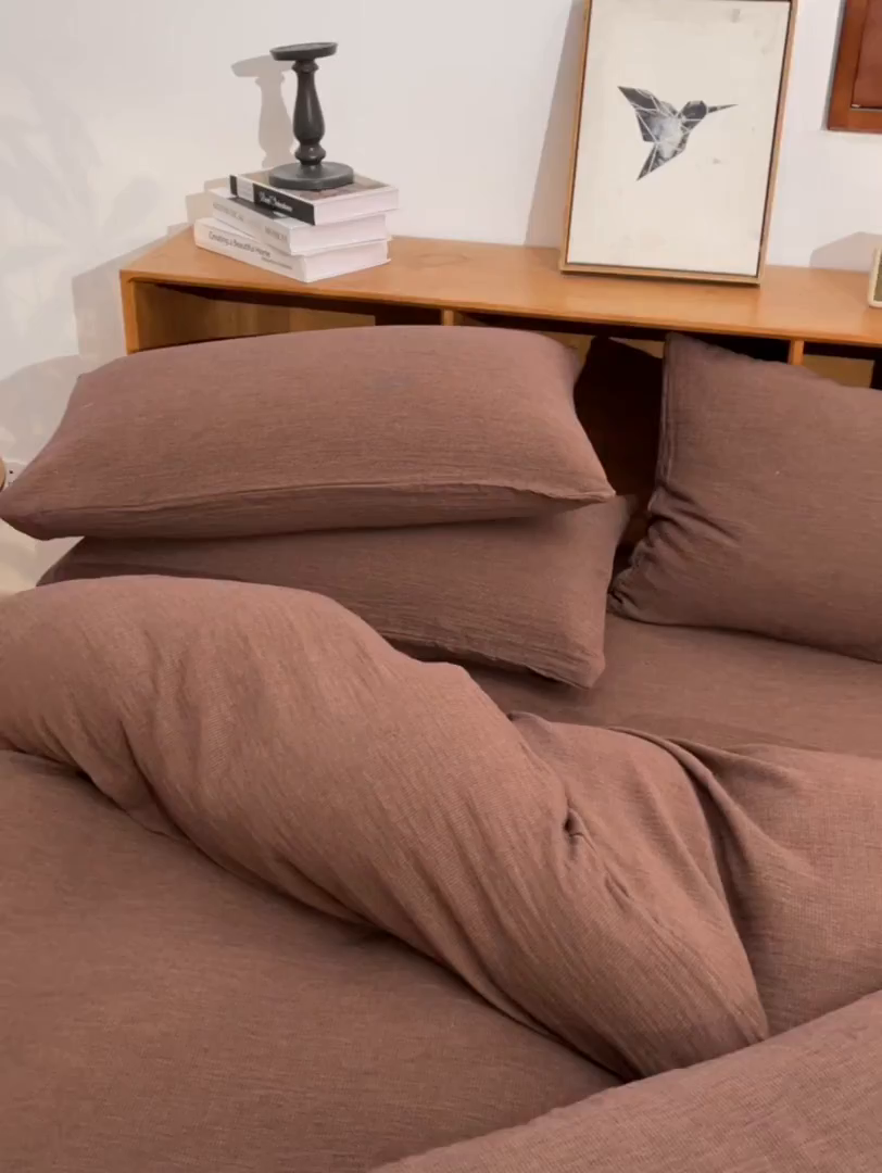 91家纺网 家纺一手货源 找家纺 乐家毛巾被（工厂自产自销） 2026新款A类新疆长绒棉色织提花双层纱千鸟格系列夏被 咖色