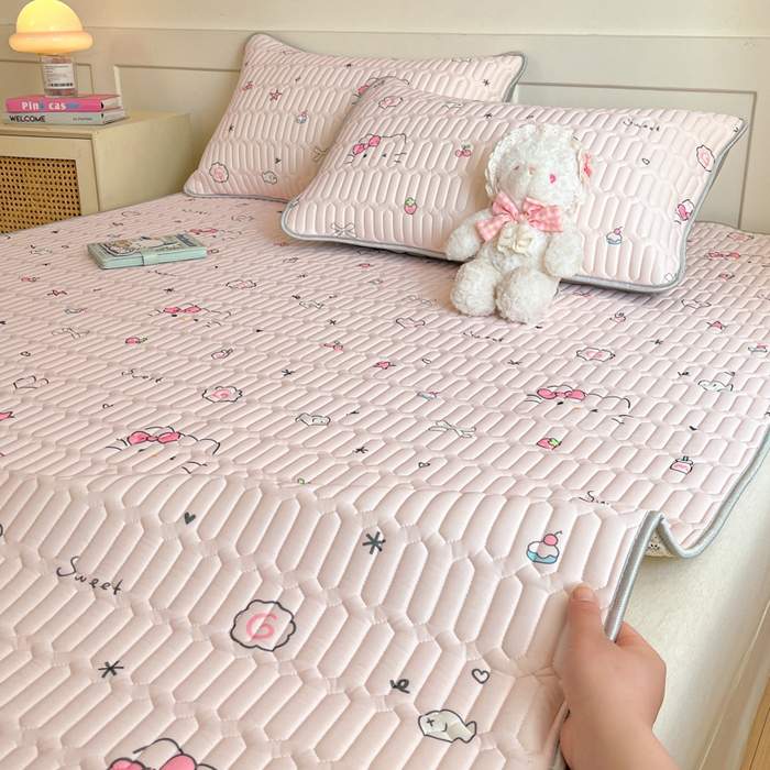 91家纺网 家纺一手货源 找家纺 柒月家居 2026新款小清新乳胶凉席三件套 简约甜喵