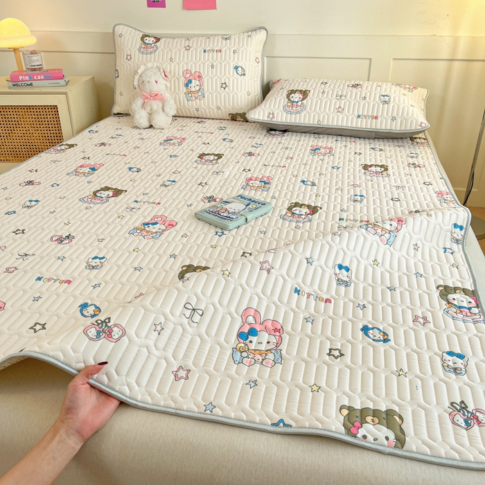 91家纺网 家纺一手货源 找家纺 柒月家居 2026新款小清新乳胶凉席三件套 甜酷星兔