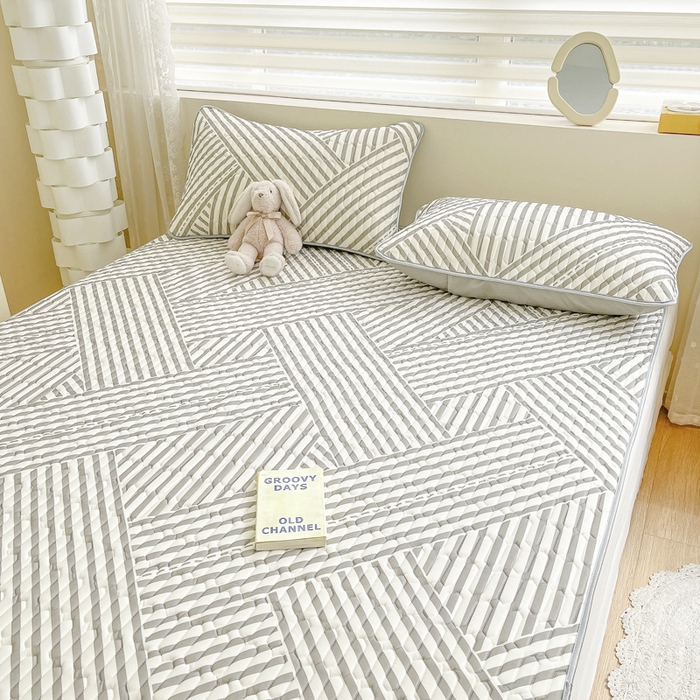 91家纺网 家纺一手货源 找家纺 柒月家居 2026新款小清新乳胶凉席三件套 格调