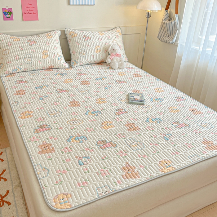 91家纺网 家纺一手货源 找家纺 柒月家居 2026新款小清新乳胶凉席三件套 碎花派对