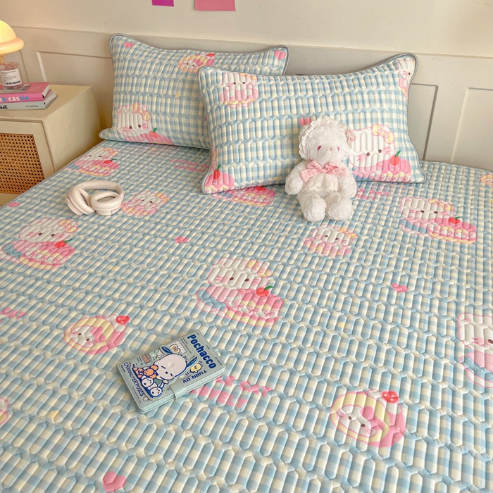 91家纺网 家纺一手货源 找家纺 柒月家居 2026新款小清新乳胶凉席三件套 蓝格甜猫