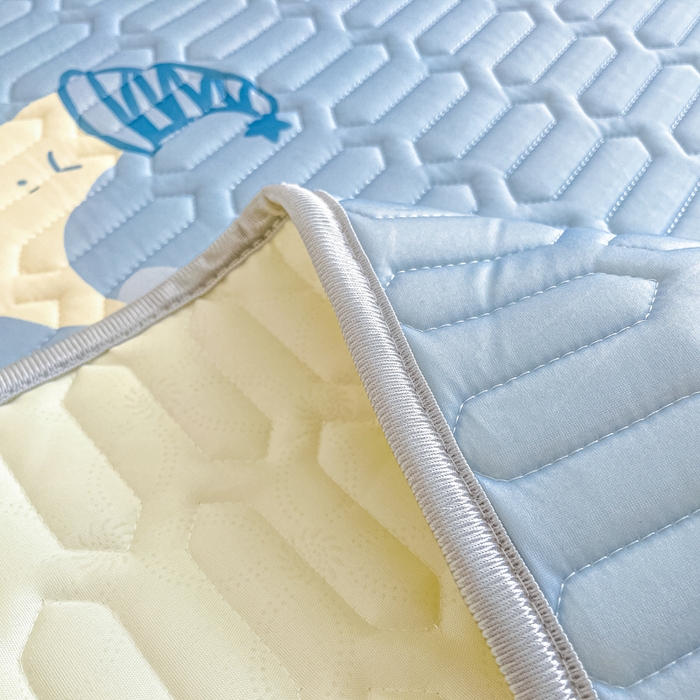 91家纺网 家纺一手货源 找家纺 柒月家居 2026新款小清新乳胶凉席三件套 星星月亮