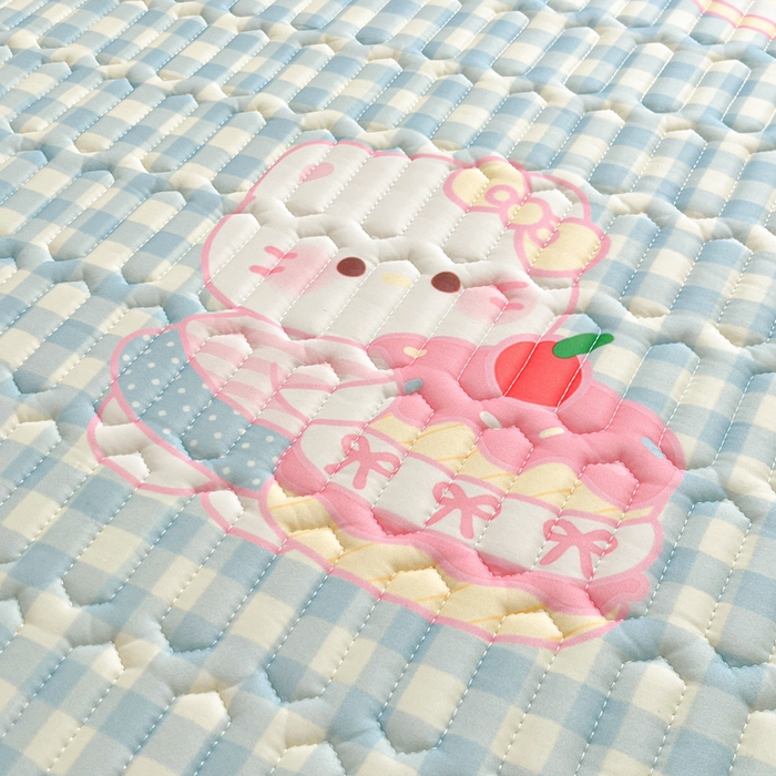 91家纺网 家纺一手货源 找家纺 柒月家居 2026新款小清新乳胶凉席三件套 蓝格甜猫