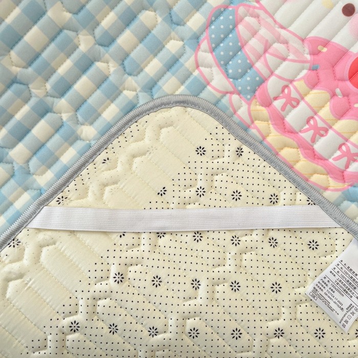 91家纺网 家纺一手货源 找家纺 柒月家居 2026新款小清新乳胶凉席三件套 蓝格甜猫