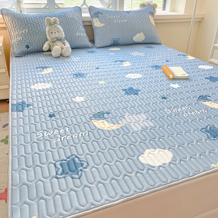 91家纺网 家纺一手货源 找家纺 柒月家居 2026新款小清新乳胶凉席三件套 星星月亮