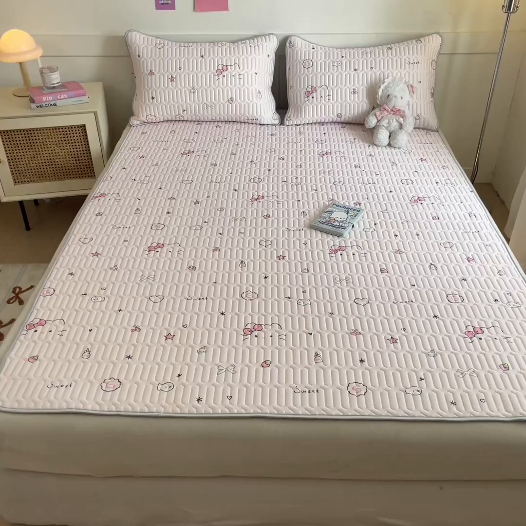 91家纺网 家纺一手货源 找家纺 柒月家居 2026新款小清新乳胶凉席三件套 简约甜喵