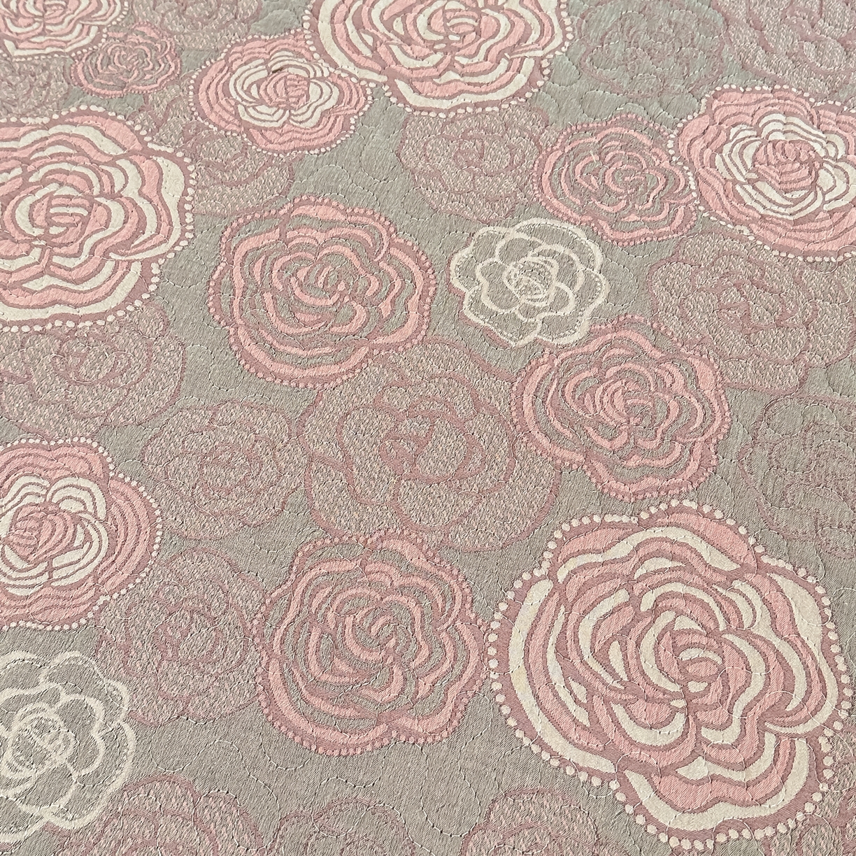 91家纺网 家纺一手货源 找家纺 手艺人家纺 2026新款双层纱夹棉防滑床盖炕盖-第三批 A29