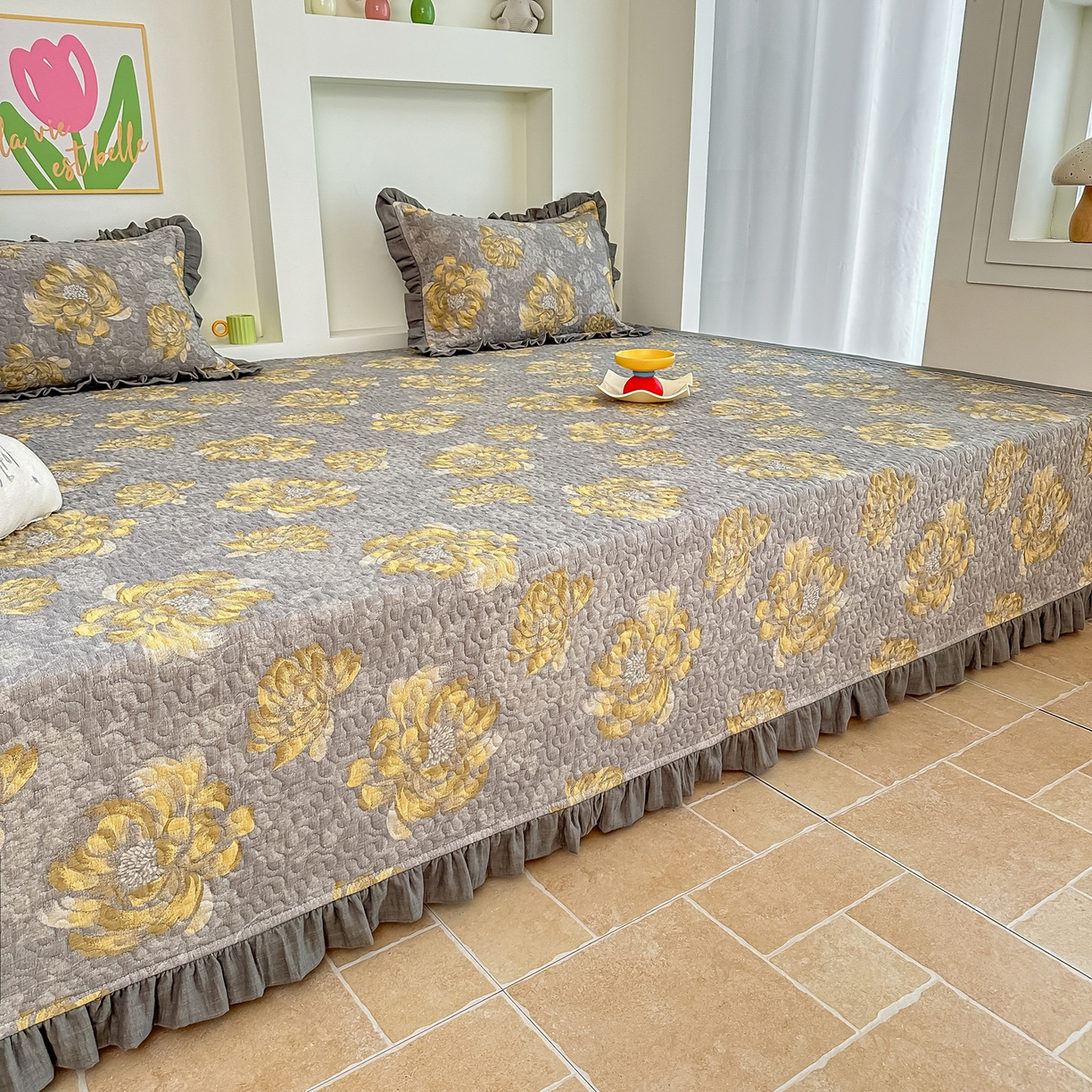 91家纺网 家纺一手货源 找家纺 手艺人家纺 2026新款双层纱夹棉防滑床盖炕盖-第三批 A30