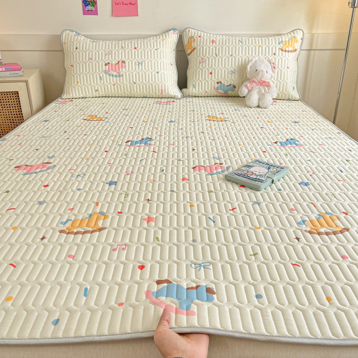 91家纺网 家纺一手货源 找家纺 （总）柒月家居 2026新款小清新乳胶凉席三件套