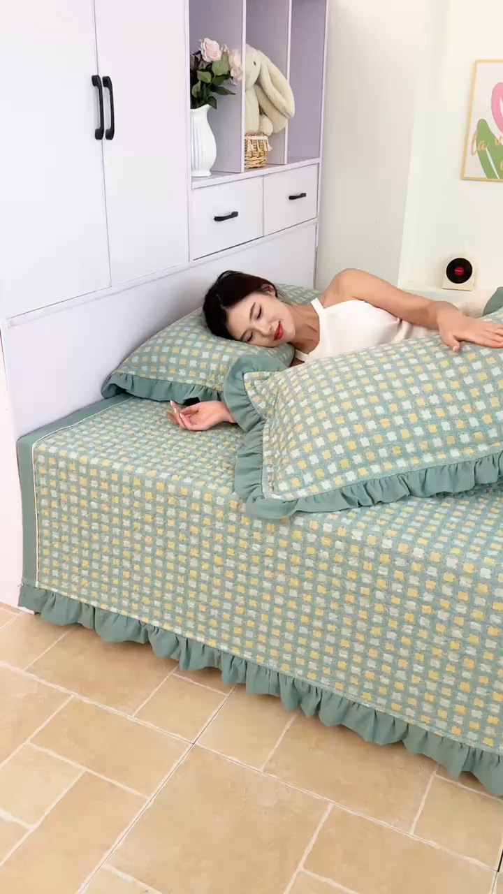 91家纺网 家纺一手货源 找家纺 （总）手艺人家纺 2026新款双层纱夹棉防滑床盖炕盖-第三批