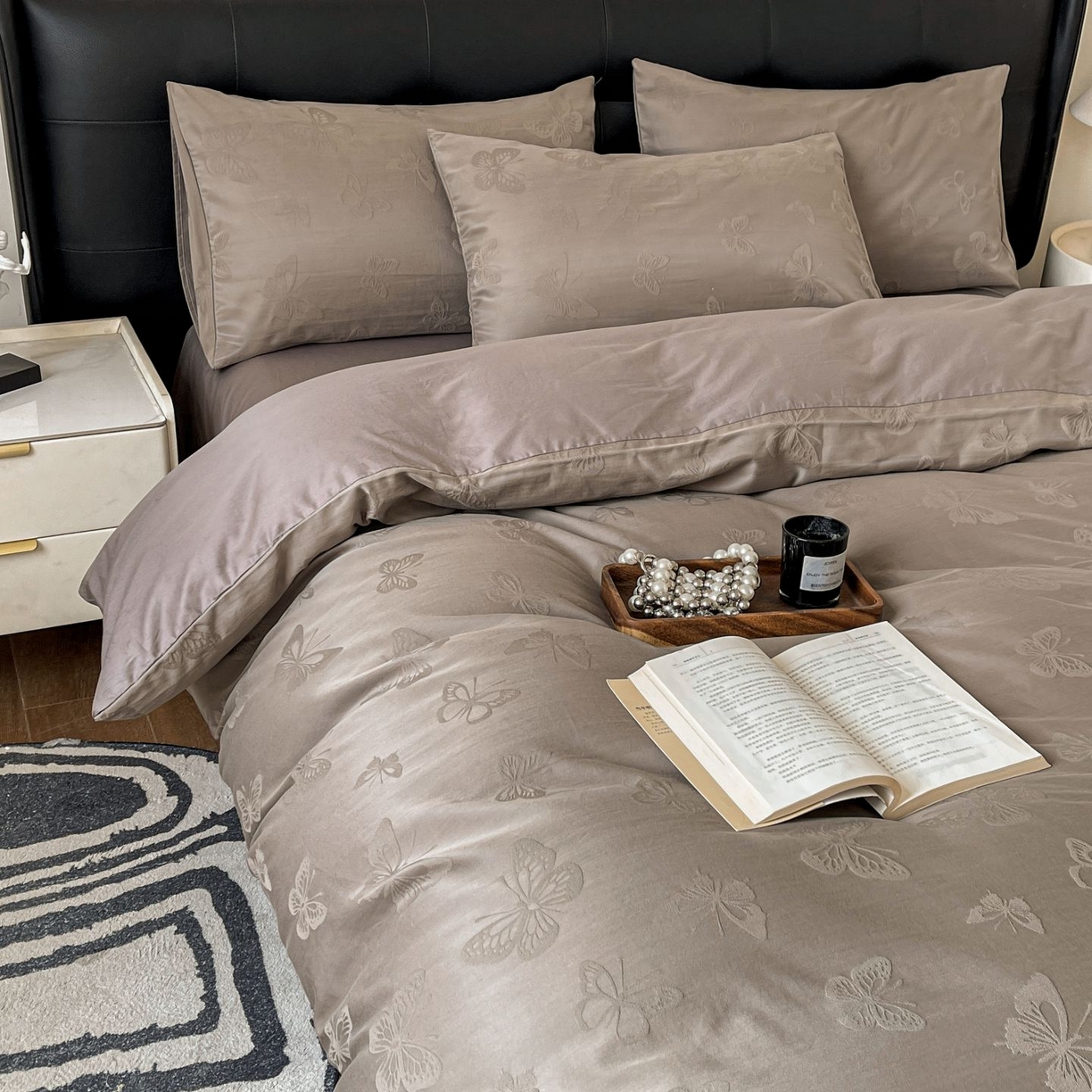 91家纺网 家纺一手货源 找家纺 乐家毛巾被（工厂自产自销） 2026春夏新款全棉60S长绒棉立体厚织提花四件套 蝶影