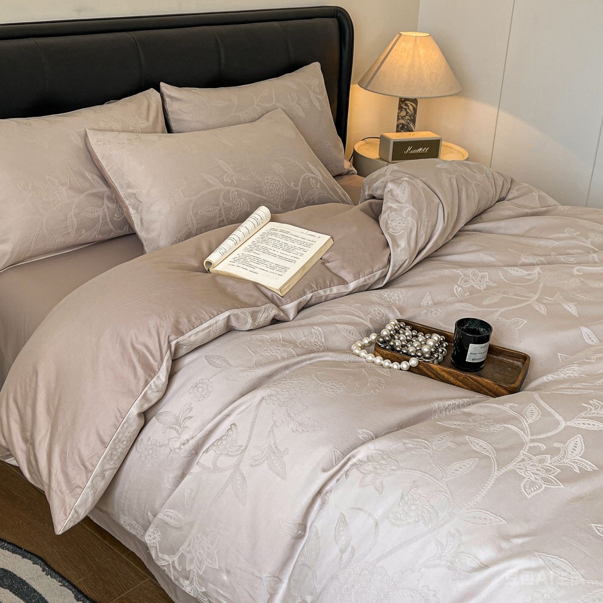 91家纺网 家纺一手货源 找家纺 乐家毛巾被（工厂自产自销） 2026春夏新款全棉60S长绒棉立体厚织提花四件套 浮光掠影