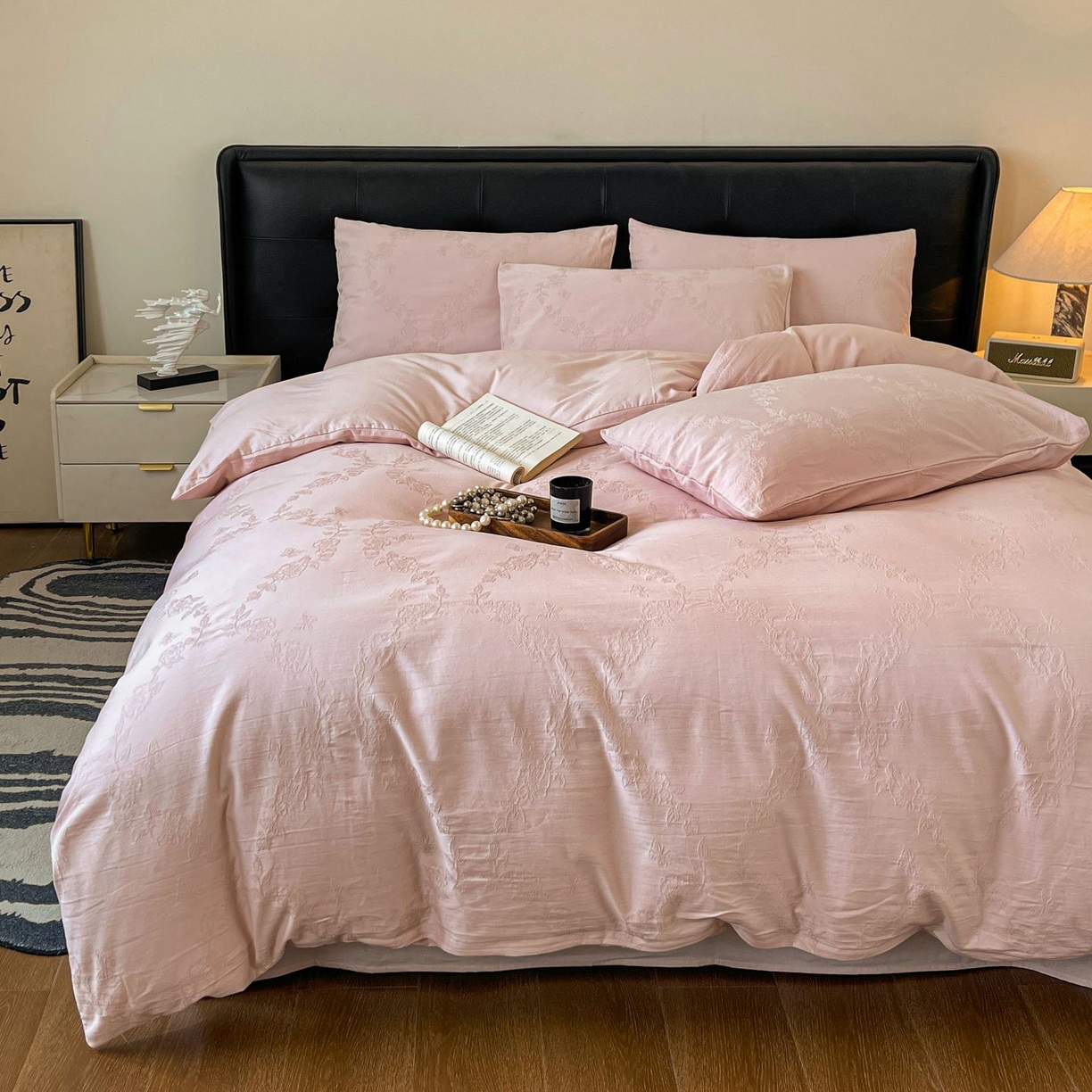 91家纺网 家纺一手货源 找家纺 乐家毛巾被（工厂自产自销） 2026春夏新款全棉60S长绒棉立体厚织提花四件套 花叶蝶影