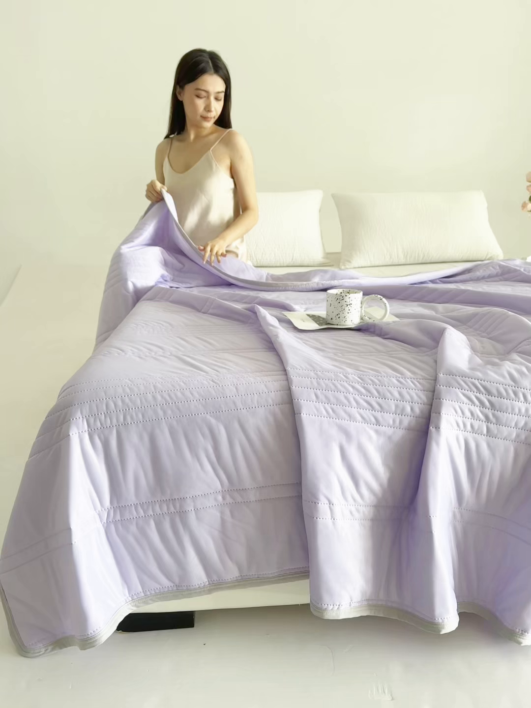 91家纺网 家纺一手货源 找家纺 手艺人家纺 2026新款夏季凉感冰丝爆款夏凉薄款被子空调水洗单人夏天双人宿舍可机洗 条纹紫色