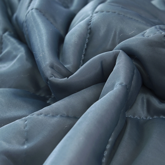 91家纺网 家纺一手货源 找家纺 手艺人家纺 2026新款夏季凉感冰丝爆款夏凉薄款被子空调水洗单人夏天双人宿舍可机洗 方格宝蓝