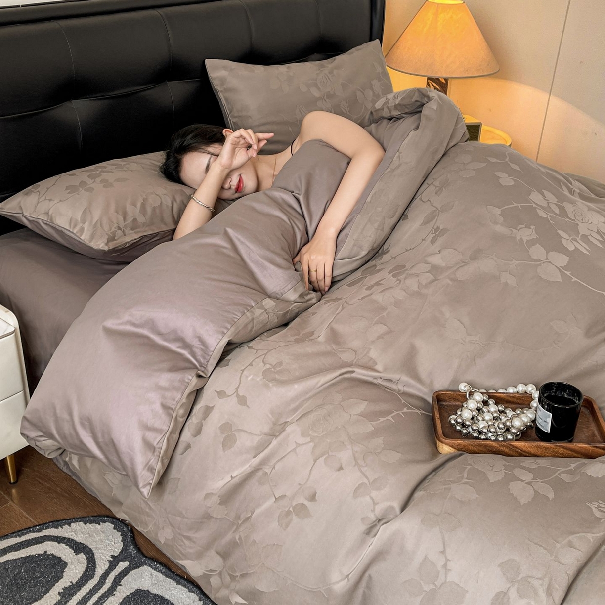 91家纺网 家纺一手货源 找家纺 乐家毛巾被（工厂自产自销） 2026春夏新款全棉60S长绒棉立体厚织提花四件套 露染