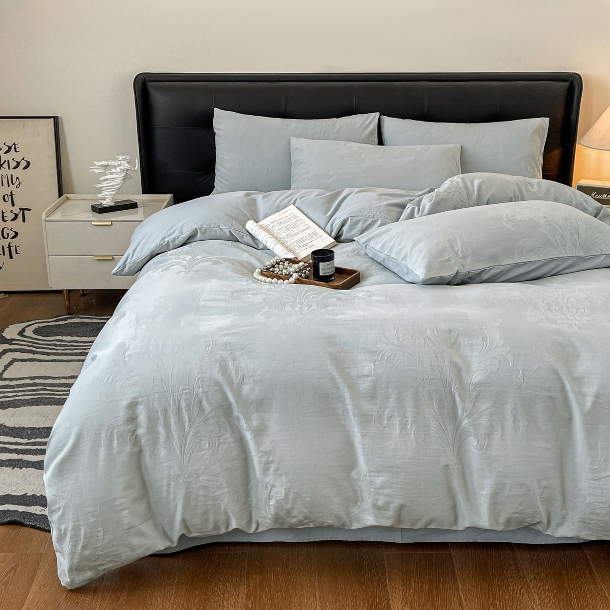 91家纺网 家纺一手货源 找家纺 乐家毛巾被（工厂自产自销） 2026春夏新款全棉60S长绒棉立体厚织提花四件套 掠影