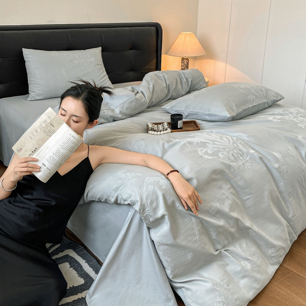 91家纺网 家纺一手货源 找家纺 乐家毛巾被（工厂自产自销） 2026春夏新款全棉60S长绒棉立体厚织提花四件套 掠影