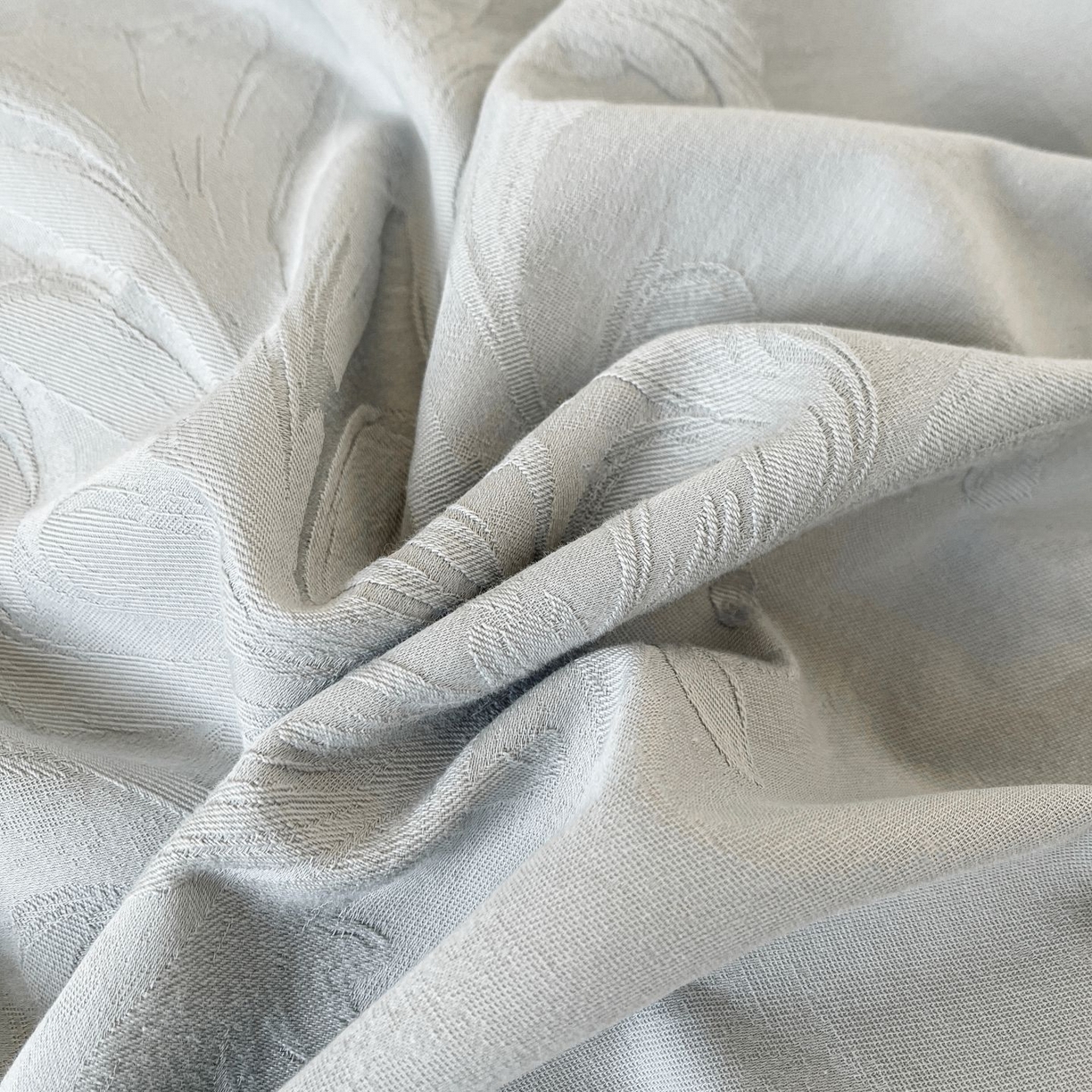 91家纺网 家纺一手货源 找家纺 乐家毛巾被（工厂自产自销） 2026春夏新款全棉60S长绒棉立体厚织提花四件套 掠影