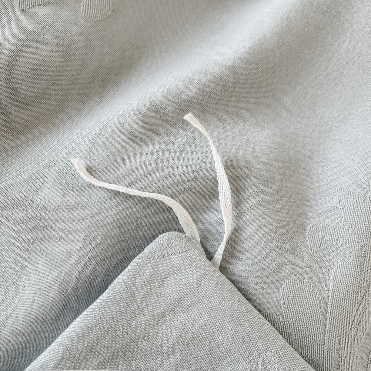 91家纺网 家纺一手货源 找家纺 乐家毛巾被（工厂自产自销） 2026春夏新款全棉60S长绒棉立体厚织提花四件套 掠影