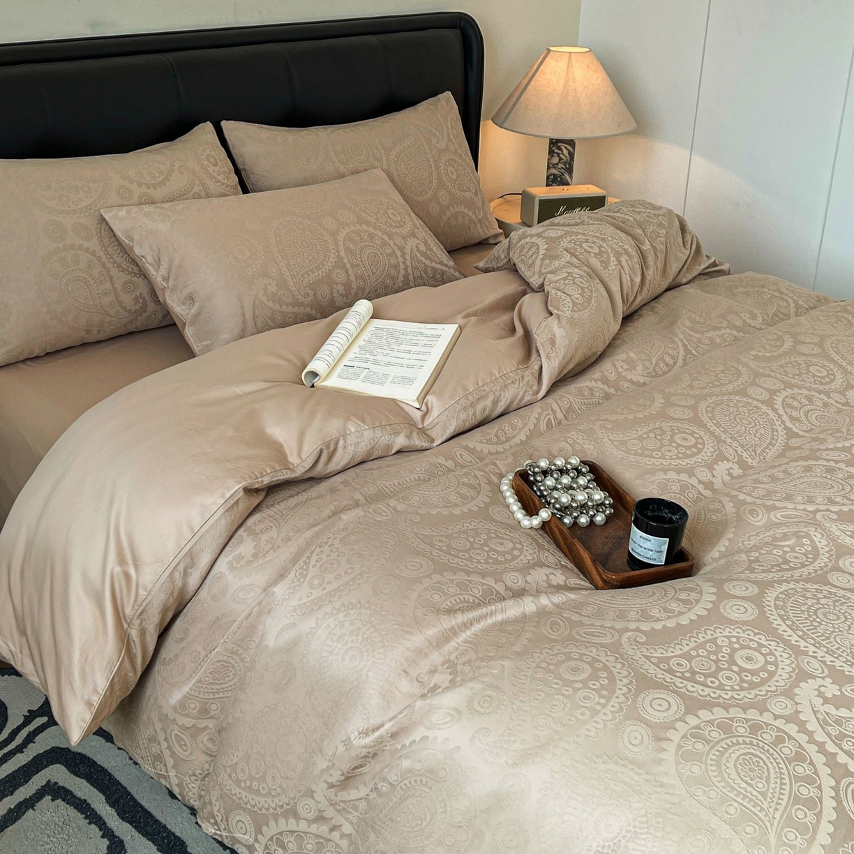 91家纺网 家纺一手货源 找家纺 乐家毛巾被（工厂自产自销） 2026春夏新款全棉60S长绒棉立体厚织提花四件套 浅迹