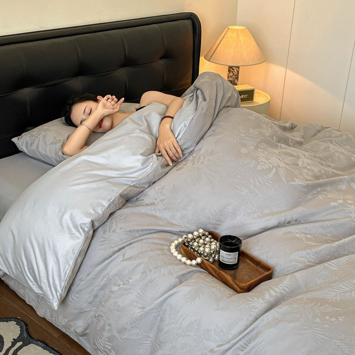 91家纺网 家纺一手货源 找家纺 乐家毛巾被（工厂自产自销） 2026春夏新款全棉60S长绒棉立体厚织提花四件套 碎影