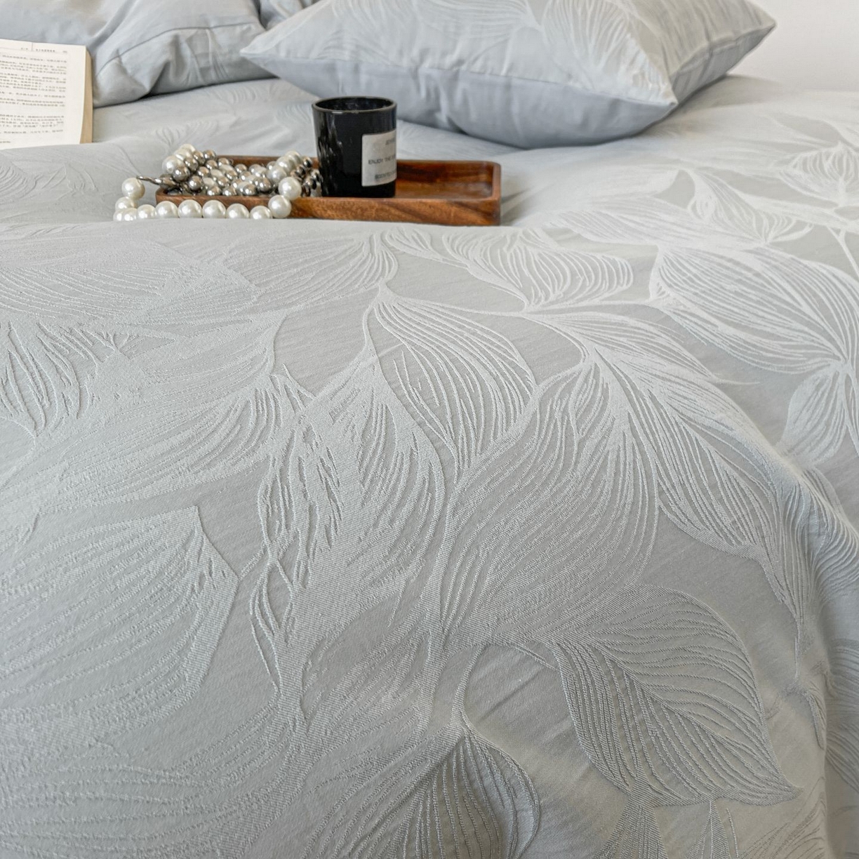 91家纺网 家纺一手货源 找家纺 乐家毛巾被（工厂自产自销） 2026春夏新款全棉60S长绒棉立体厚织提花四件套 纤条