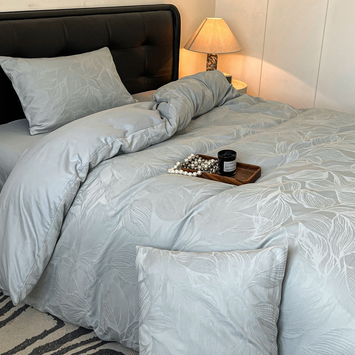 91家纺网 家纺一手货源 找家纺 乐家毛巾被（工厂自产自销） 2026春夏新款全棉60S长绒棉立体厚织提花四件套 纤条