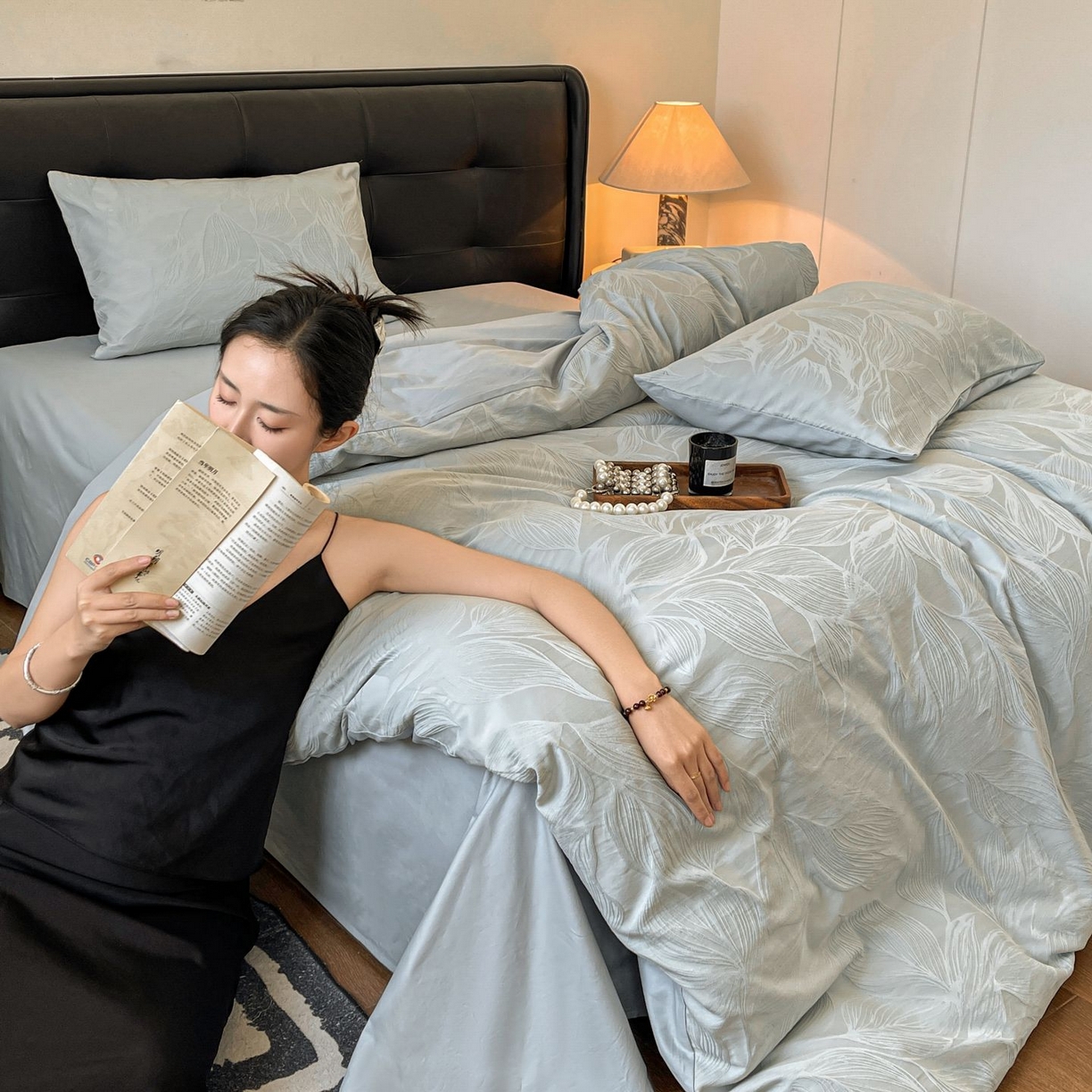 91家纺网 家纺一手货源 找家纺 乐家毛巾被（工厂自产自销） 2026春夏新款全棉60S长绒棉立体厚织提花四件套 纤条