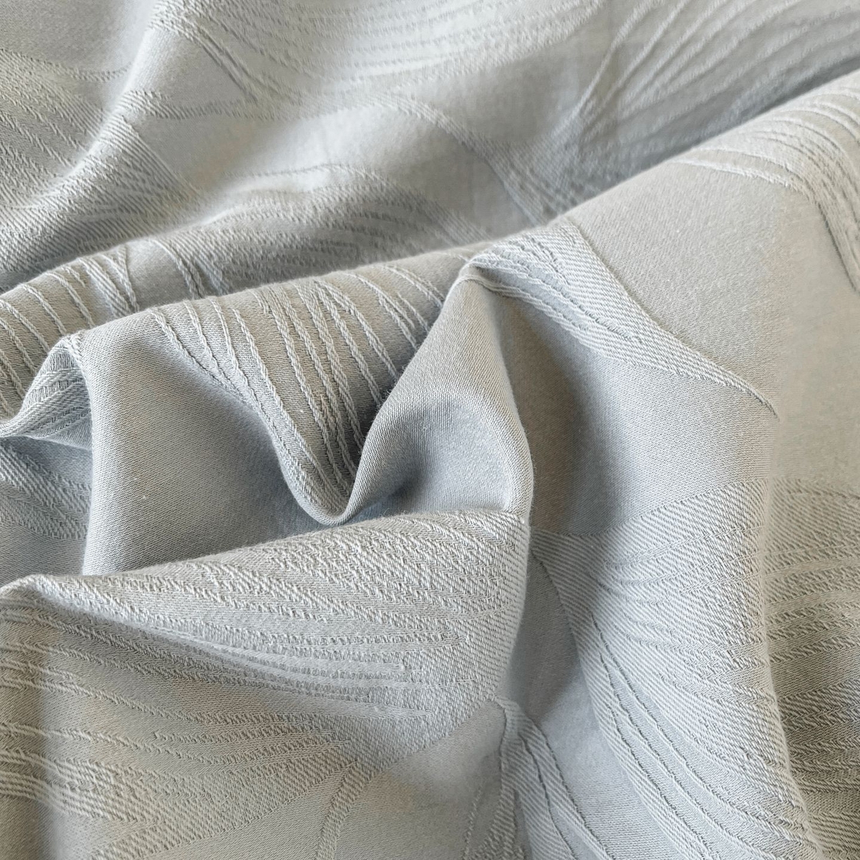 91家纺网 家纺一手货源 找家纺 乐家毛巾被（工厂自产自销） 2026春夏新款全棉60S长绒棉立体厚织提花四件套 纤条