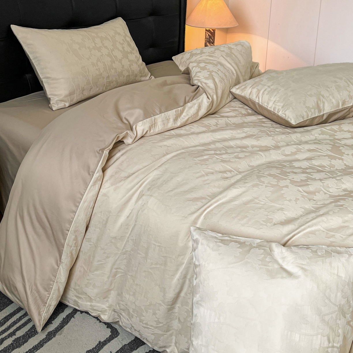 91家纺网 家纺一手货源 找家纺 乐家毛巾被（工厂自产自销） 2026春夏新款全棉60S长绒棉立体厚织提花四件套 印夏